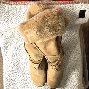 Nomi Kimmie Camel Taupe Suede Lace up flat boots